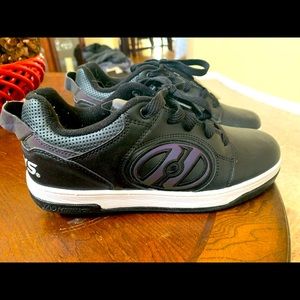 Boys Heely’s skate shoes size 7 boys